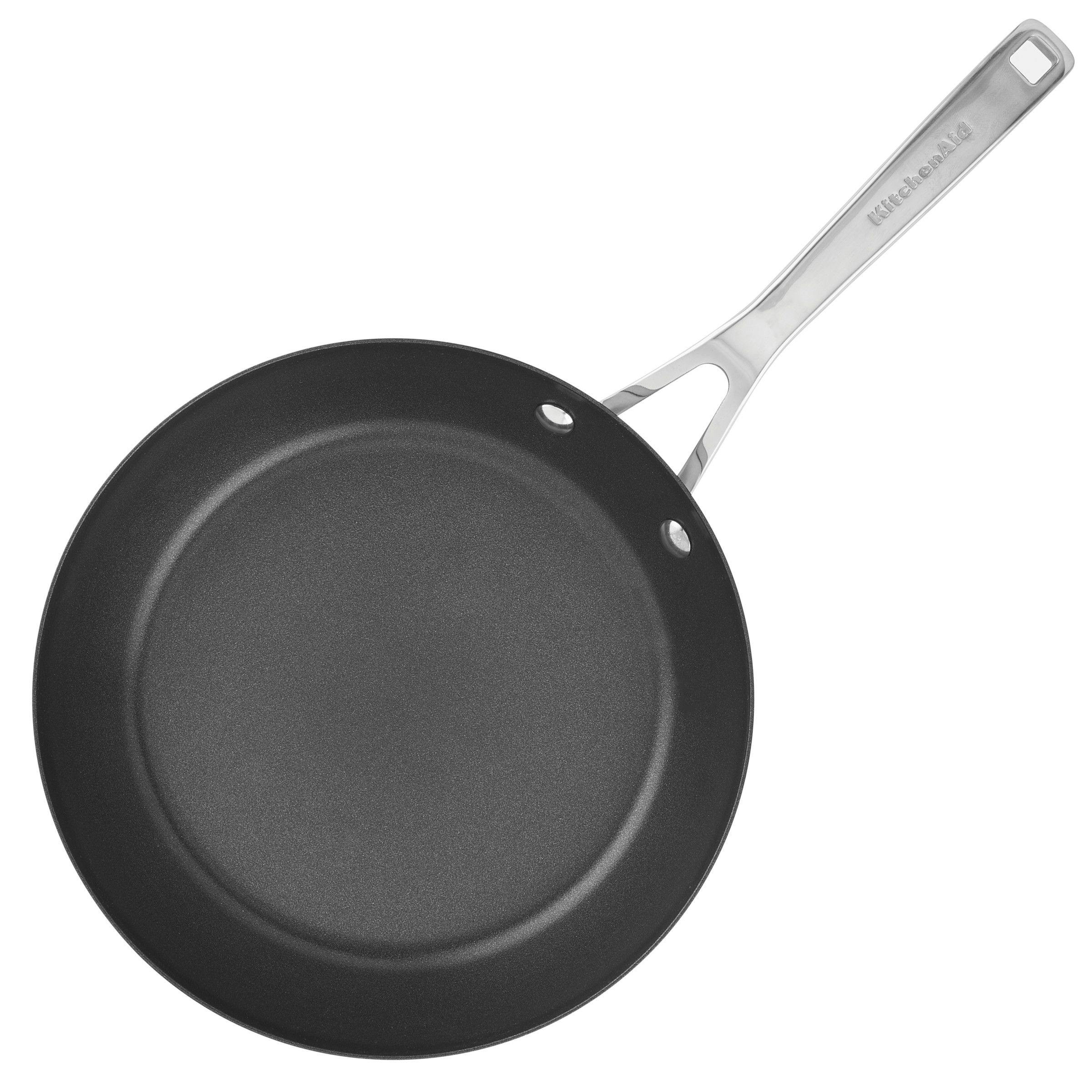 9.5 inch Aluminum Frying Pan in Onyx - Black