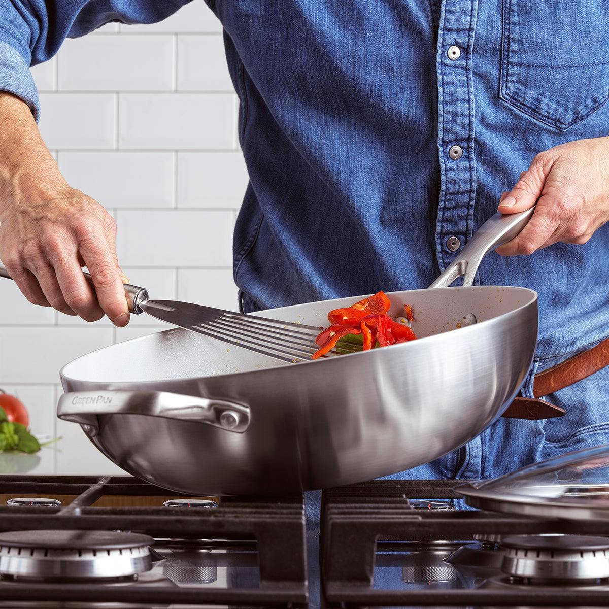 Circulon C-Series Nonstick Clad Induction Covered Wok 36cm In Stainless  Steel
