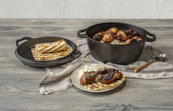 Lodge Enameled Cast Iron Oval Dutch Oven · 7 QT · Oyster