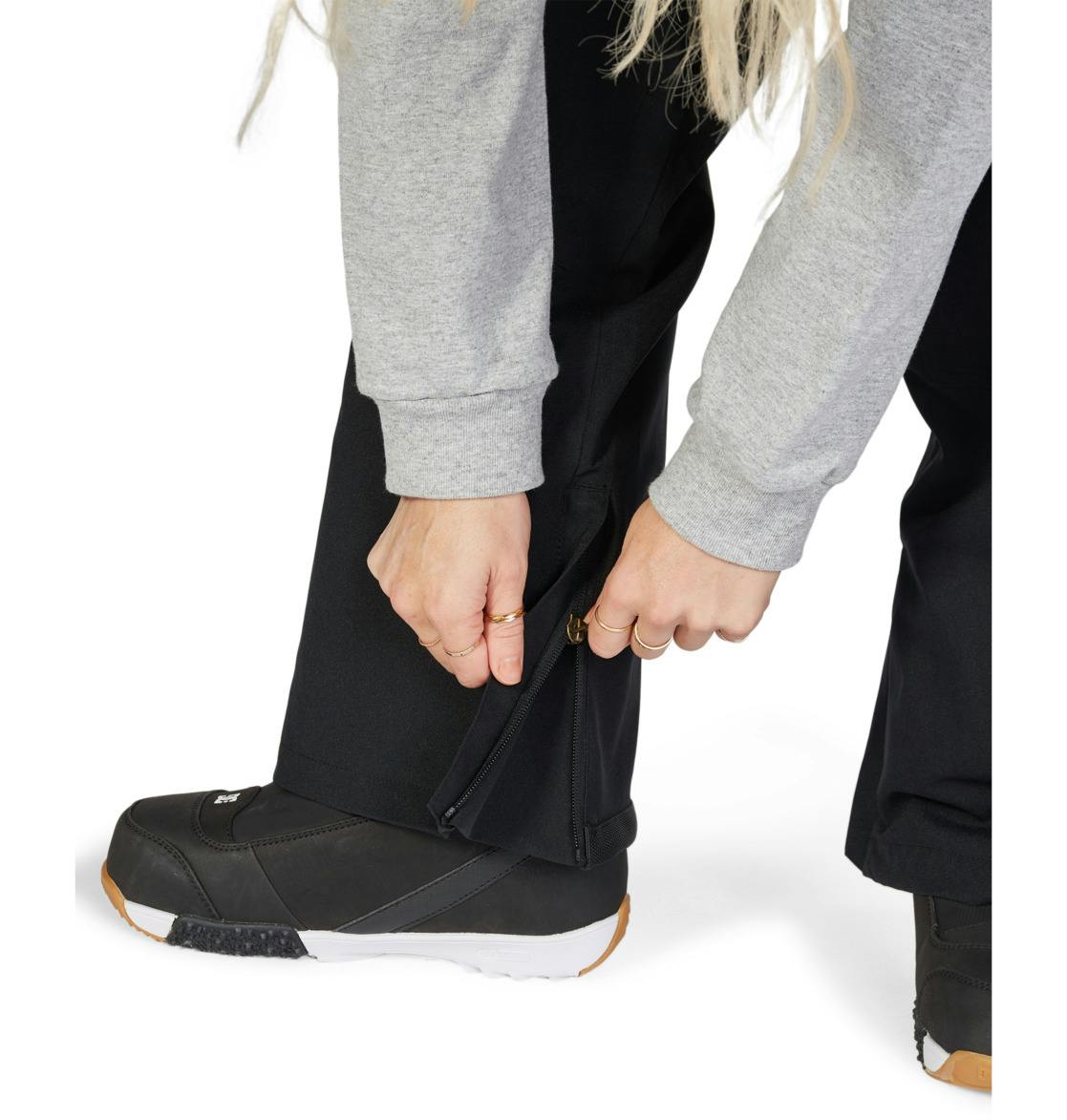 Dc Shoes Valiant - Technical Snow Bib Pants For Women - Black