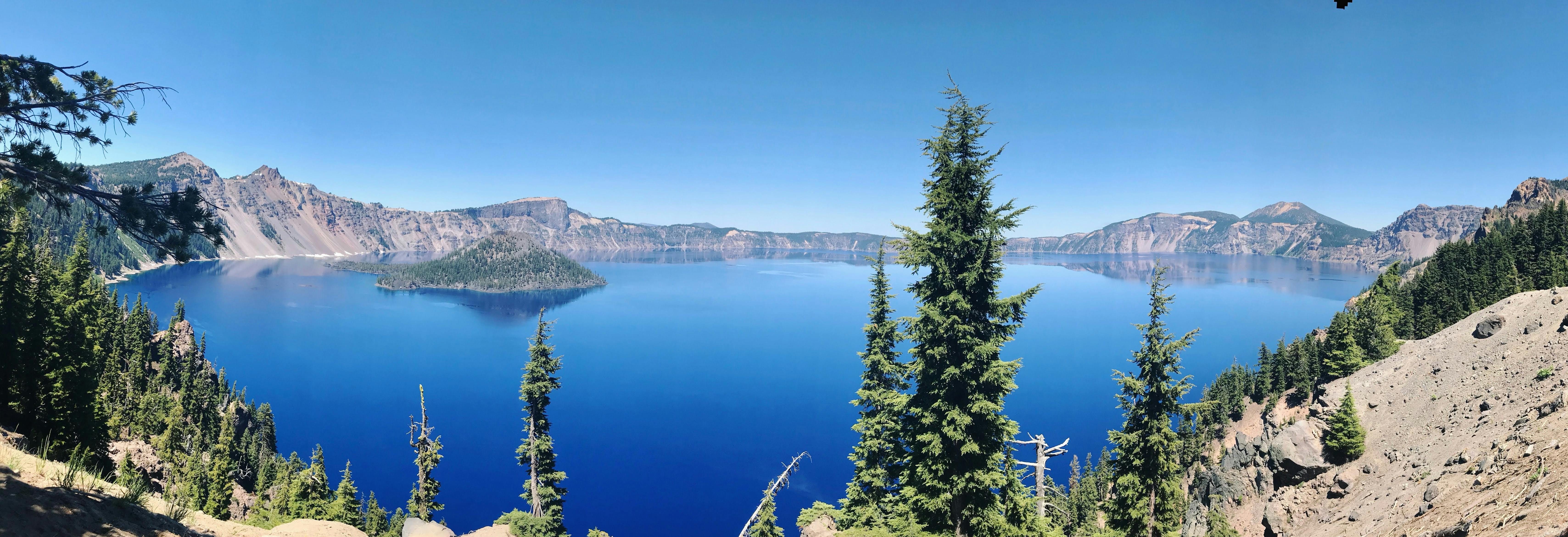 View of Crater Lake National Park. 