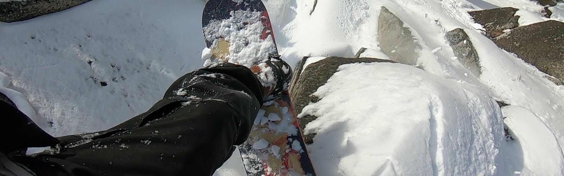 Top down view of the Rossignol Retox Snowboard. 
