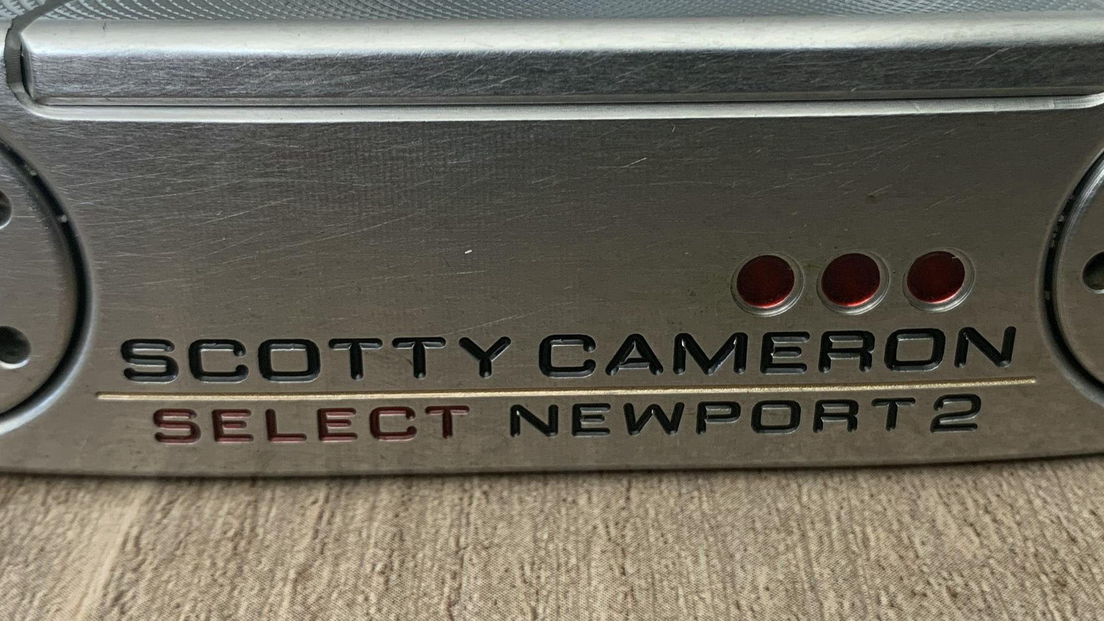 Bottom of the Scotty Cameron Special Select Newport 2 Putter.