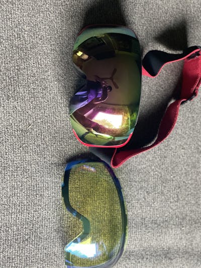 The  Anon M2 Goggles with two separate lenses. 