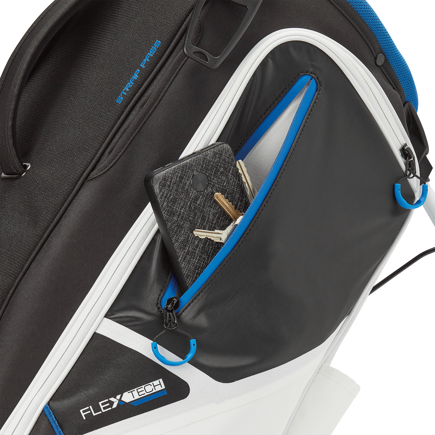 TaylorMade 2022 FlexTech Stand Bag · White / Black / Blue
