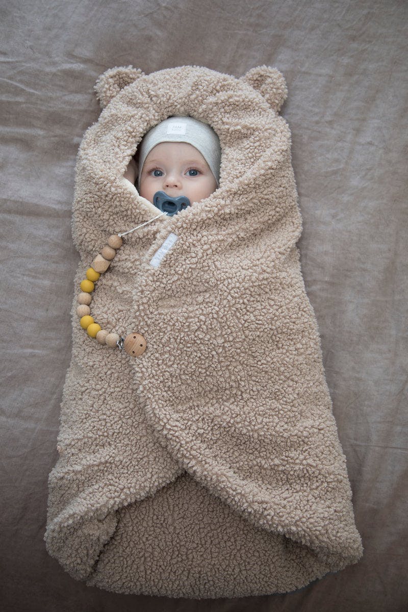7AM Enfant Nido Teddy Infant Wrap · Small · Oatmeal Teddy