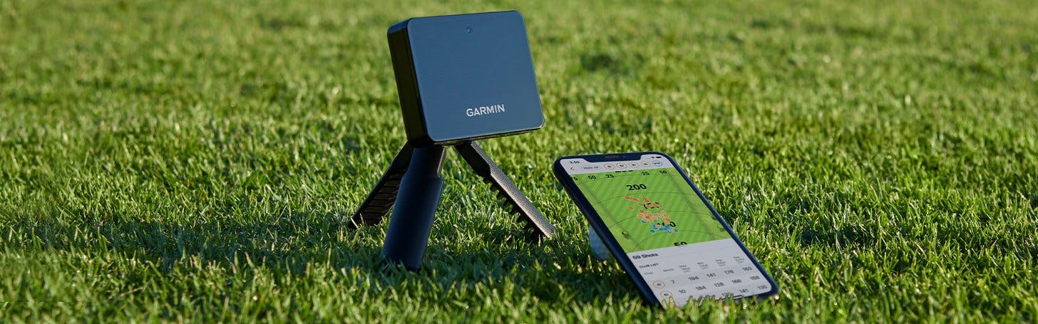 An Expert Review of the Garmin Approach R10 | Curated.com