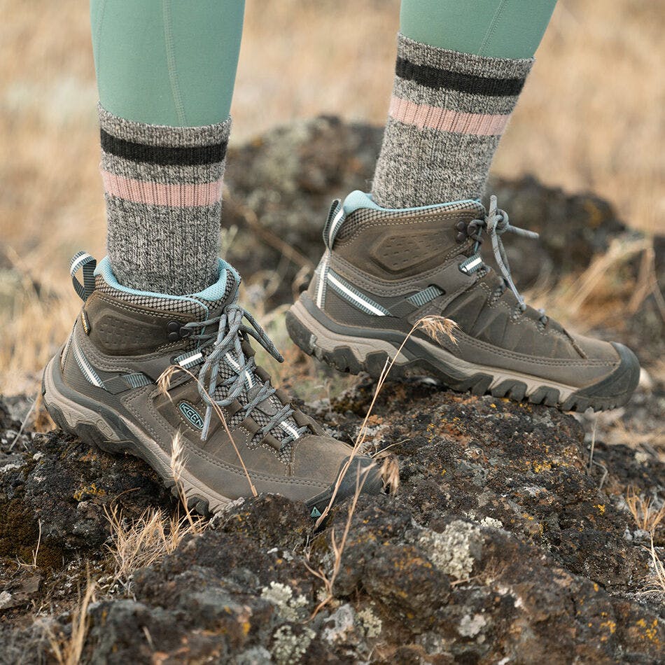 KEEN Women's Targhee III Waterproof Mid Hiking Boots