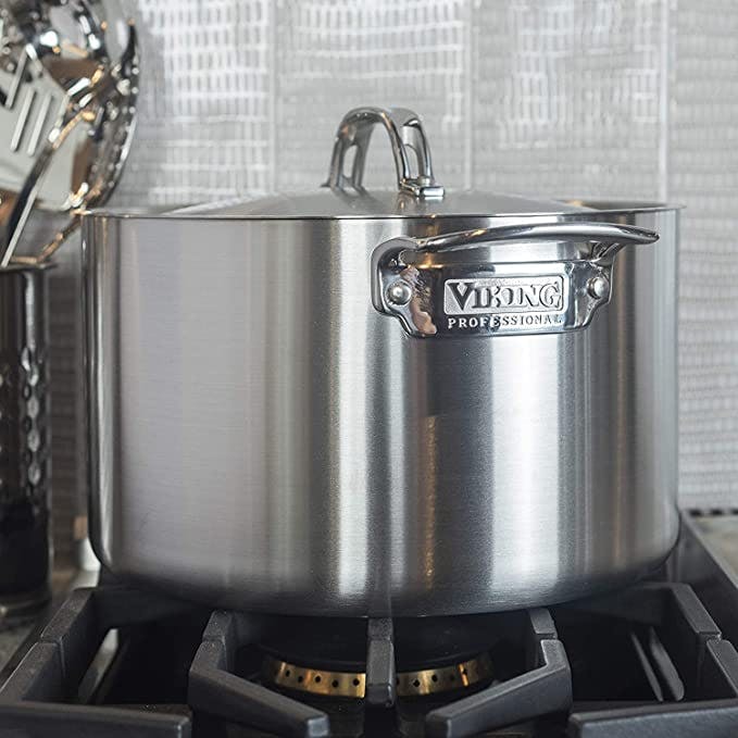 Viking Professional 5-Ply, 3-Quart Saucier Pan