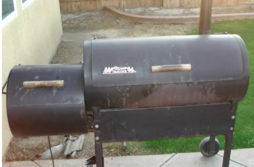 1994 version of a pellet grill from Traeger Grills. 