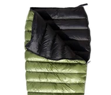 Western Mountaineering MityLite 40 Sleeping Bag · Moss Green/Black