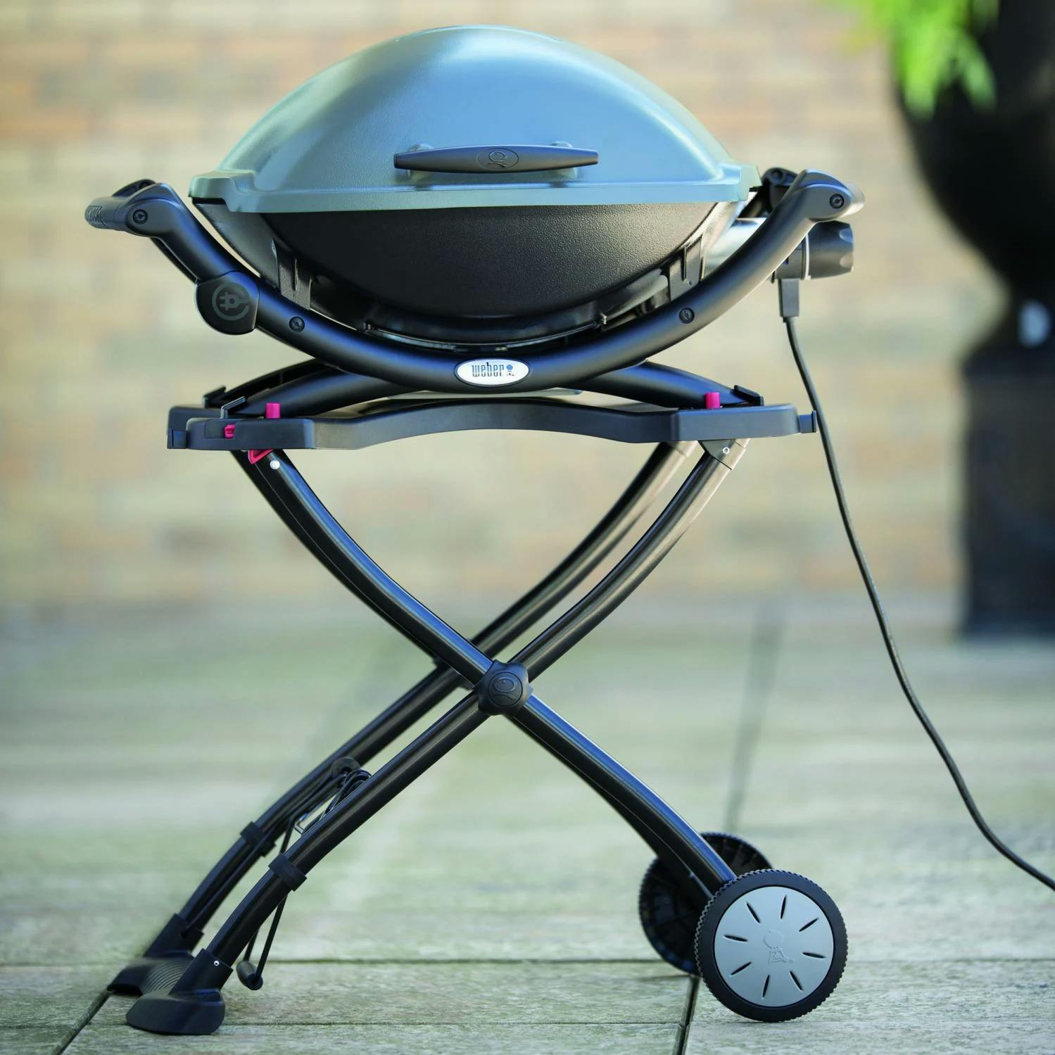 Weber Q 2400 Portable Electric Grill