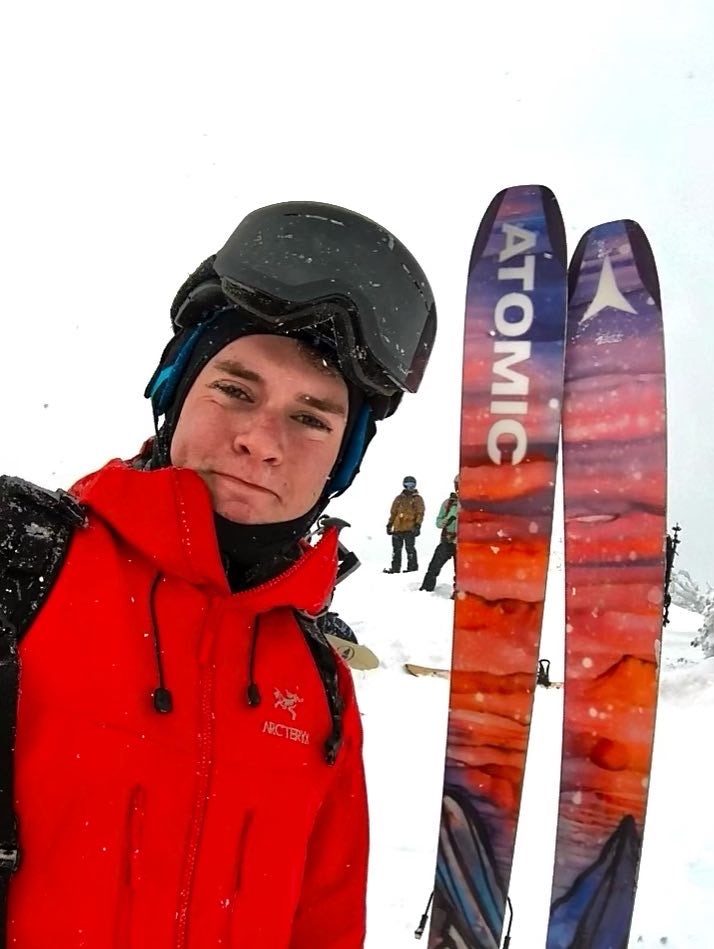 Ski Expert Elias Lawson