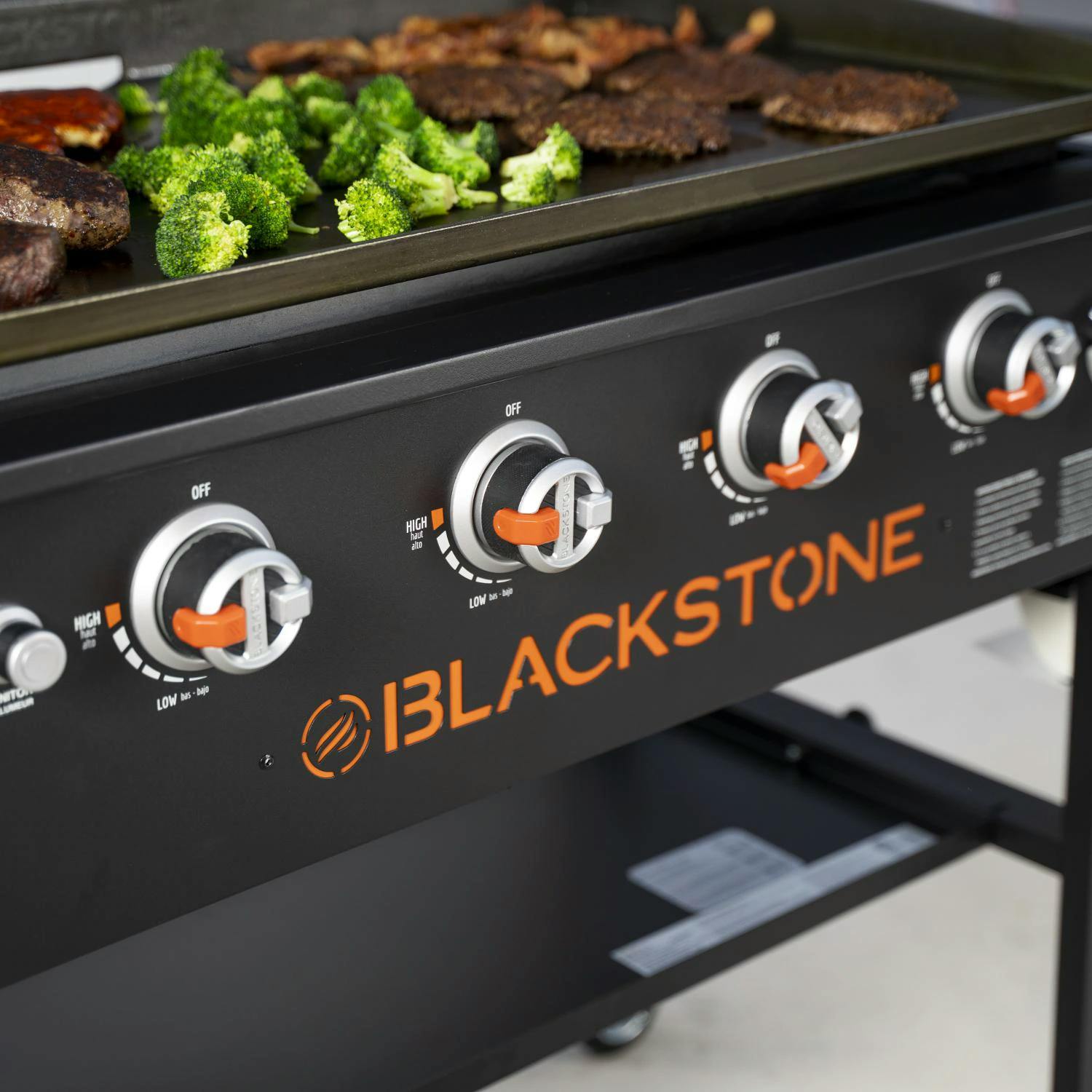 Blackstone Original Griddle Cooking Station with Hood · 36 in. · Propane