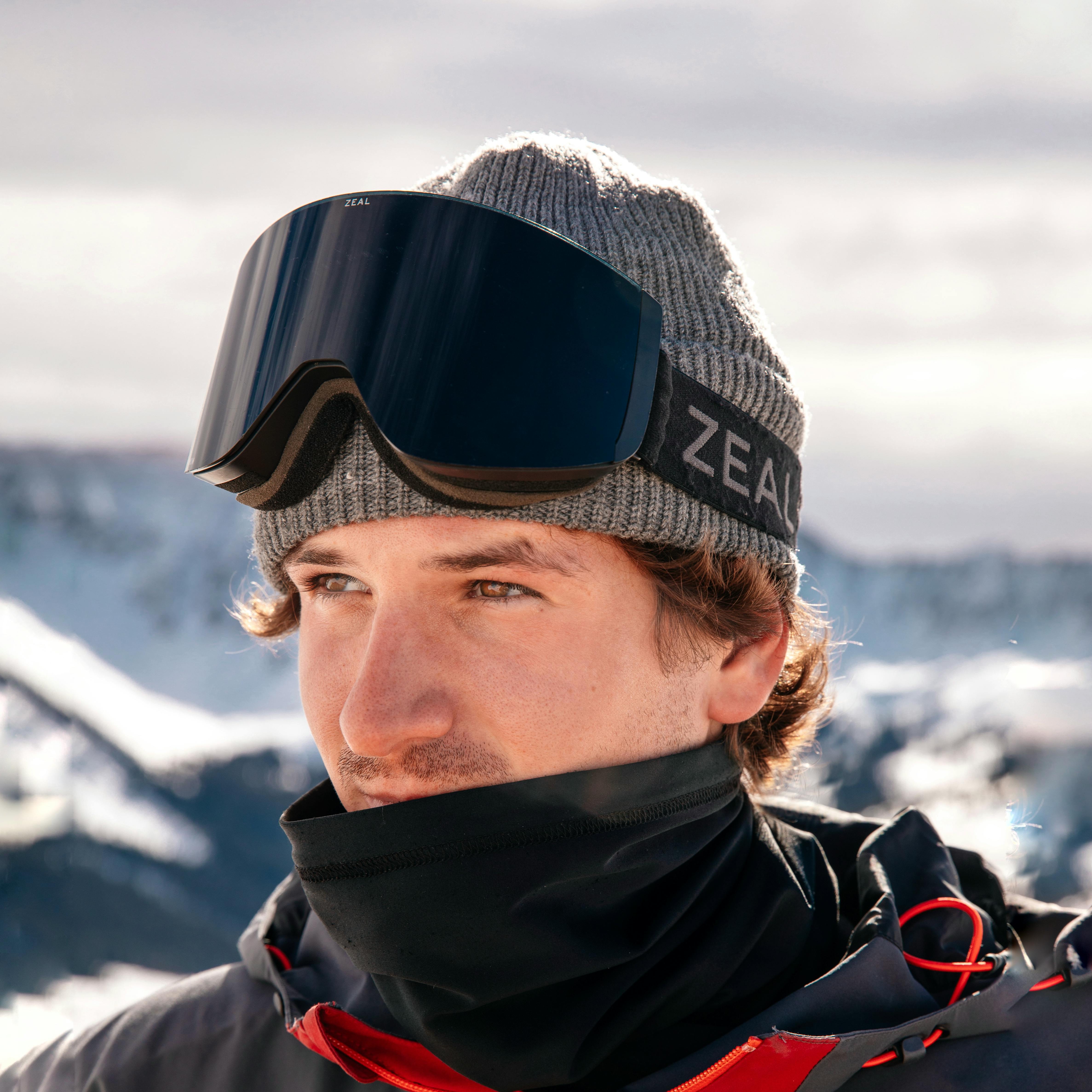 What to Wear Under Your Ski Pants