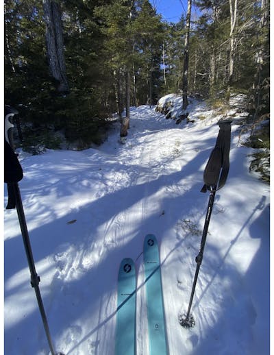 Top down view of the Blizzard Zero G 95 Skis in use. 