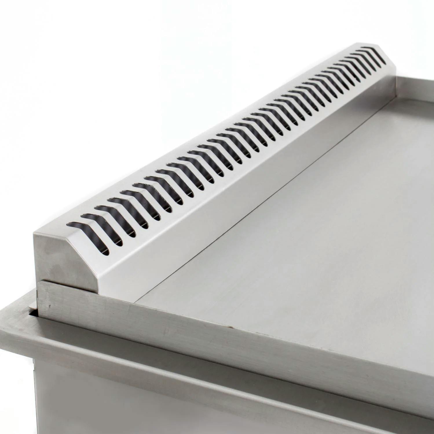 Blaze Premium LTE Built-In Gas Griddle with Lights · 30 in. · Natural Gas