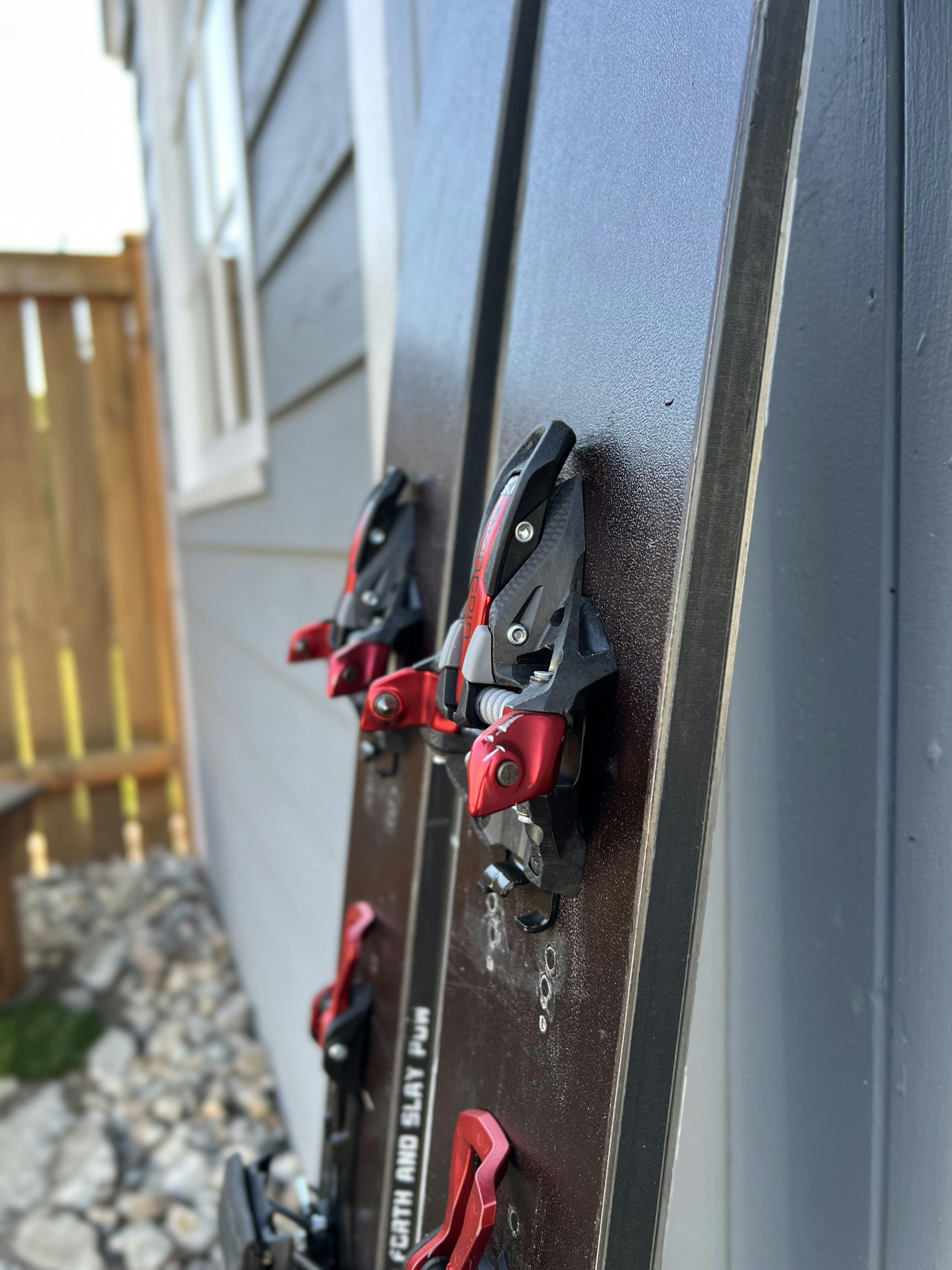 Expert Review: Marker Kingpin 10 Ski Bindings · 2022 | Curated.com