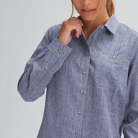 Orvis Women's Tech Chambray Work Shirt, Blue Chambray / XS