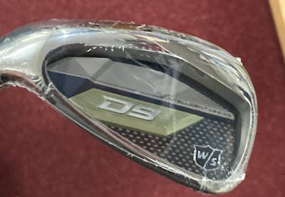 Back of the Wilson D9 Irons.