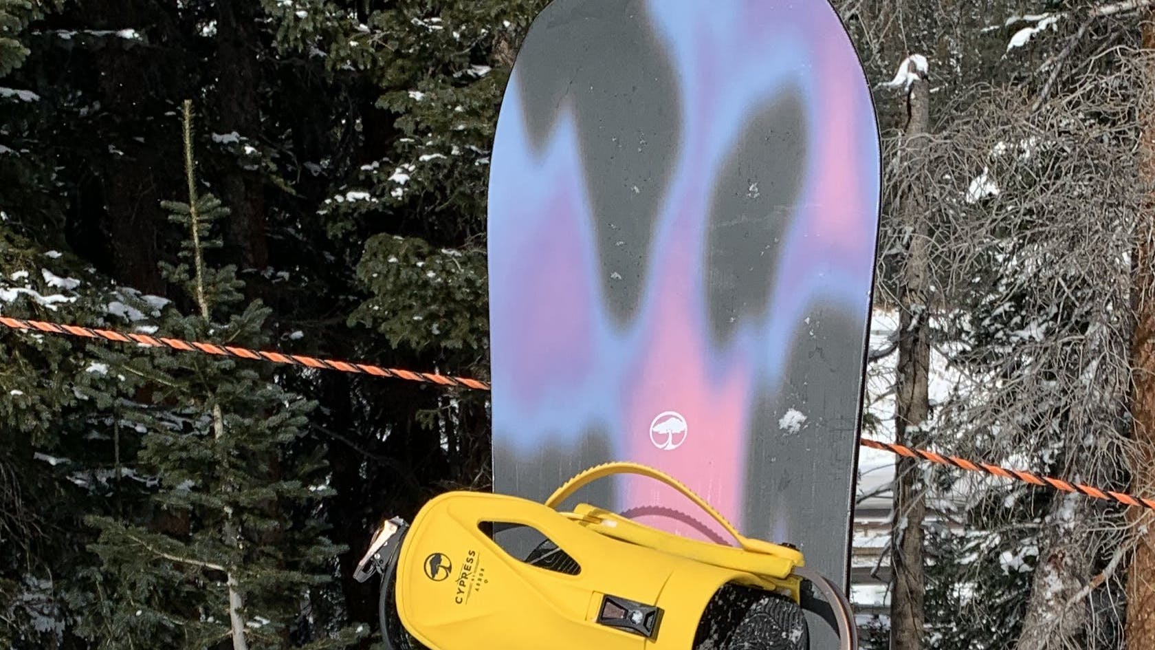 The Arbor Draft Camber Snowboard.