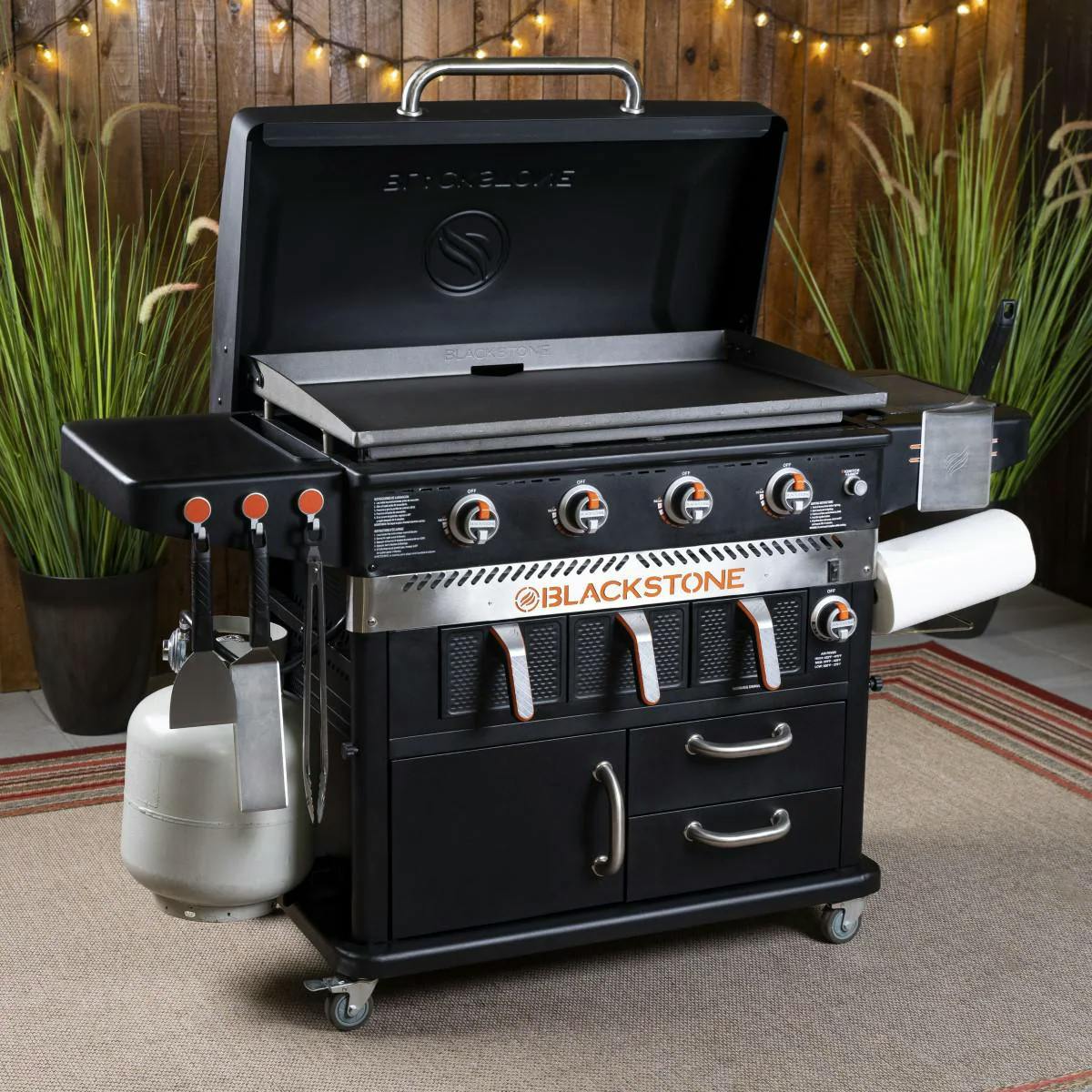 Blackstone Patio Gas Griddle Cooking Station with Air Fryer