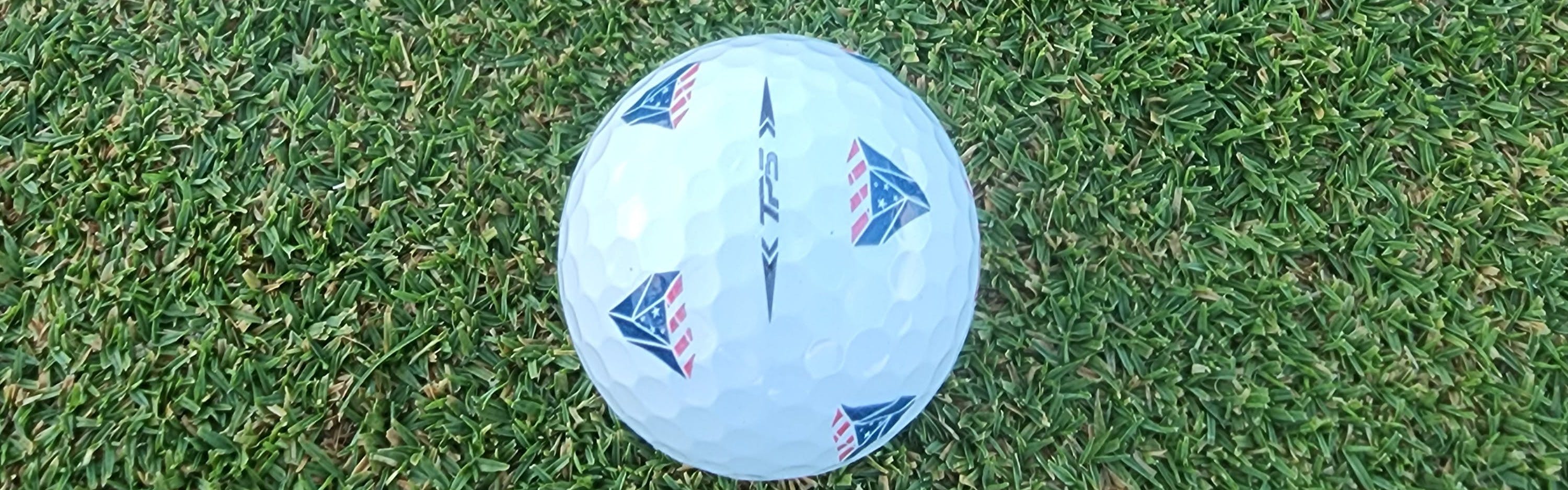 The TP5 Pix 2.0 golf ball. 