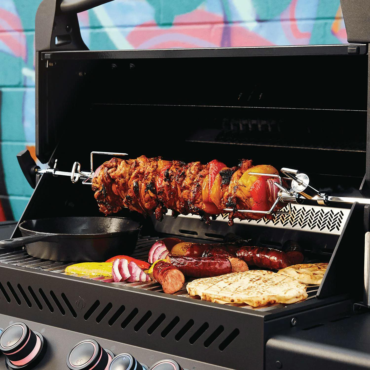 Broil King Baron S 590 Pro IR 5-Burner Propane Gas Grill With Rotisserie  and Sear Station