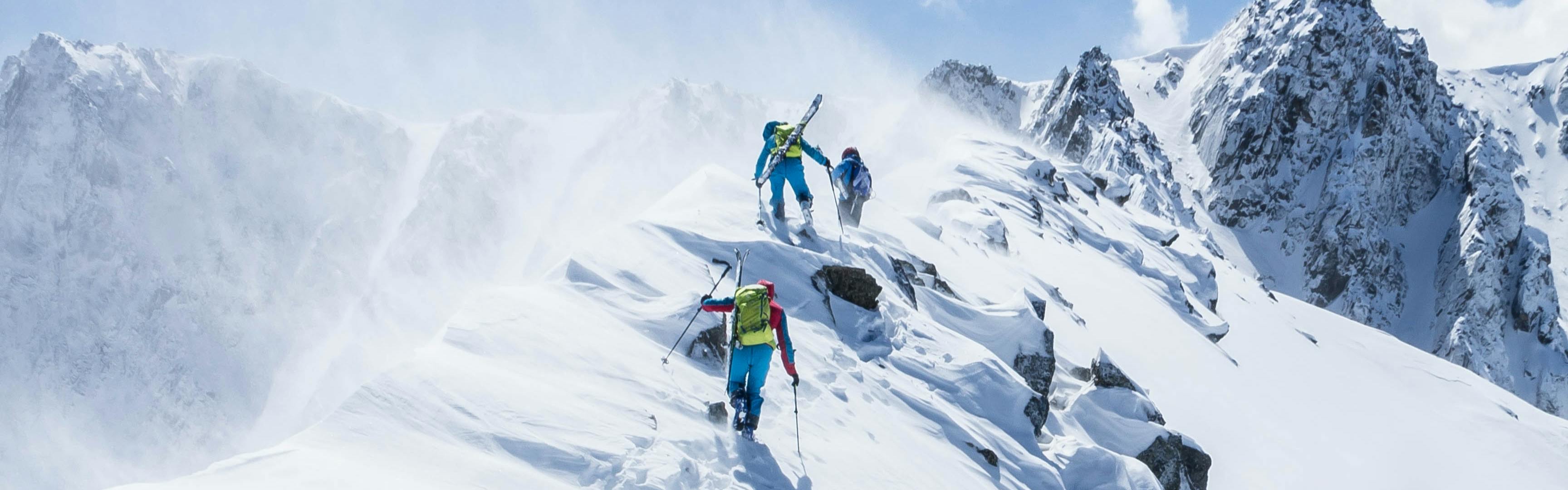 Techy Drip: Winter Hike & Snow Apparel From Helly Hansen