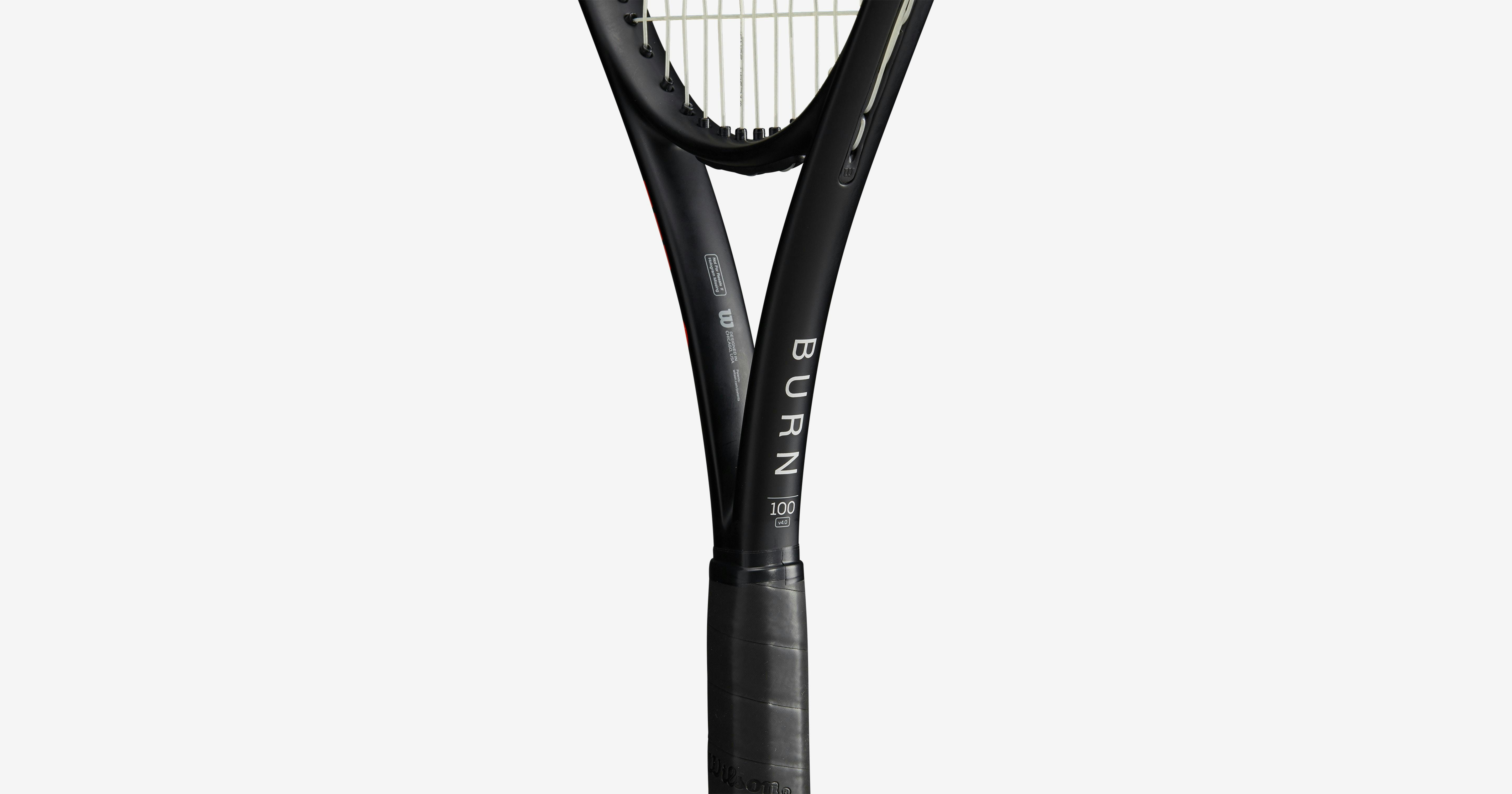 Wilson Burn 100 V4 Racquet · Unstrung