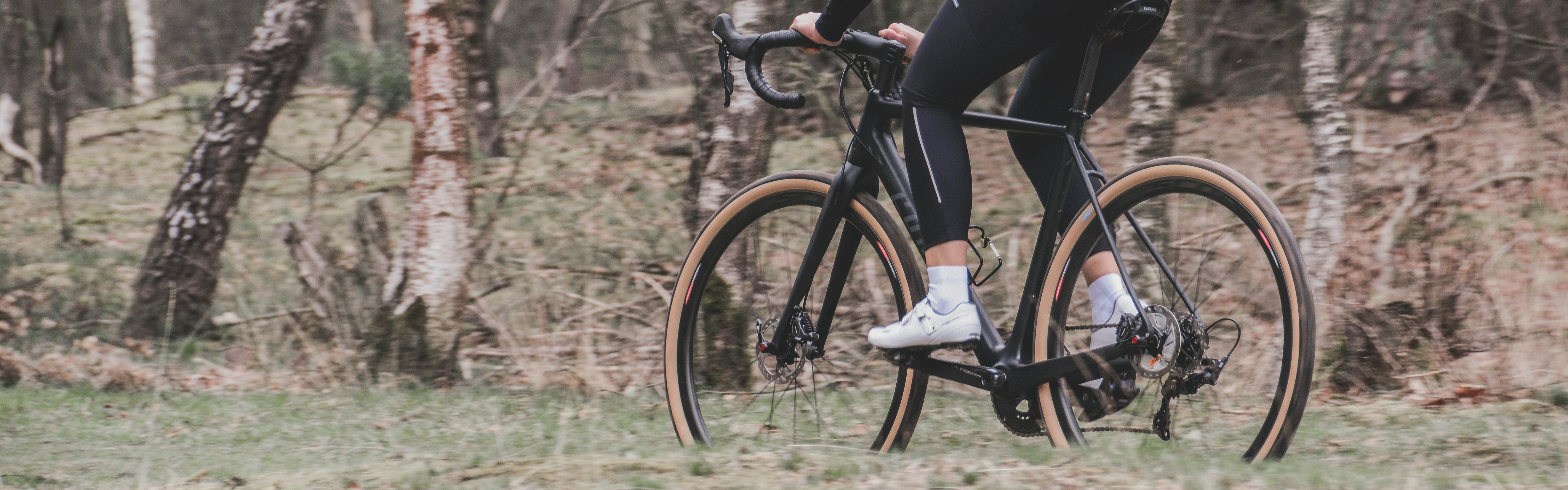 Best gravel bikes online under 2500