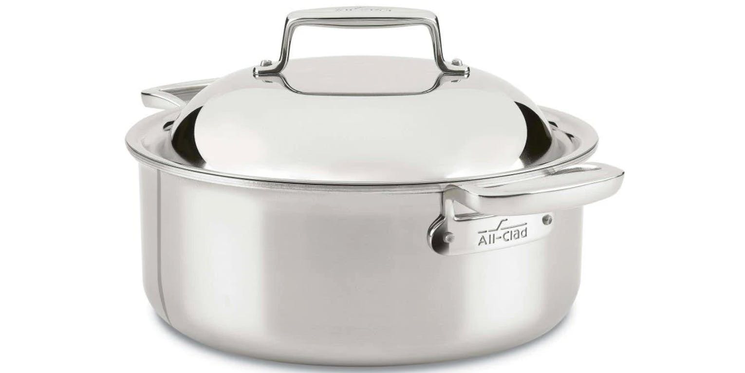 The D7 Stainless Stovetop Slow Cooker.