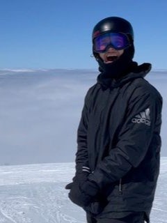 Snowboard Expert Gaelen Mast