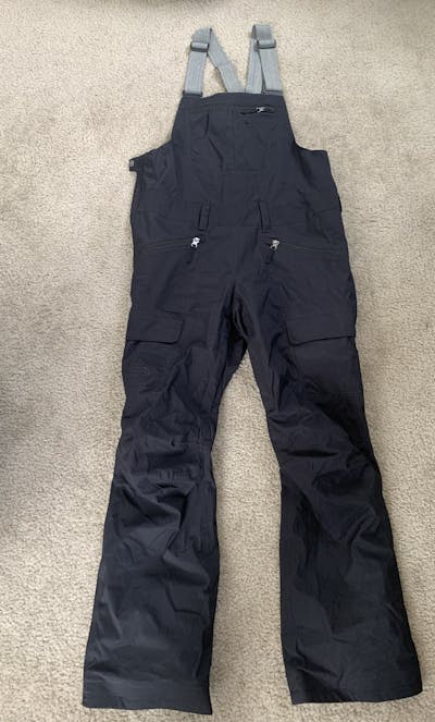 The North Face Womens Insulated Bib Pants.