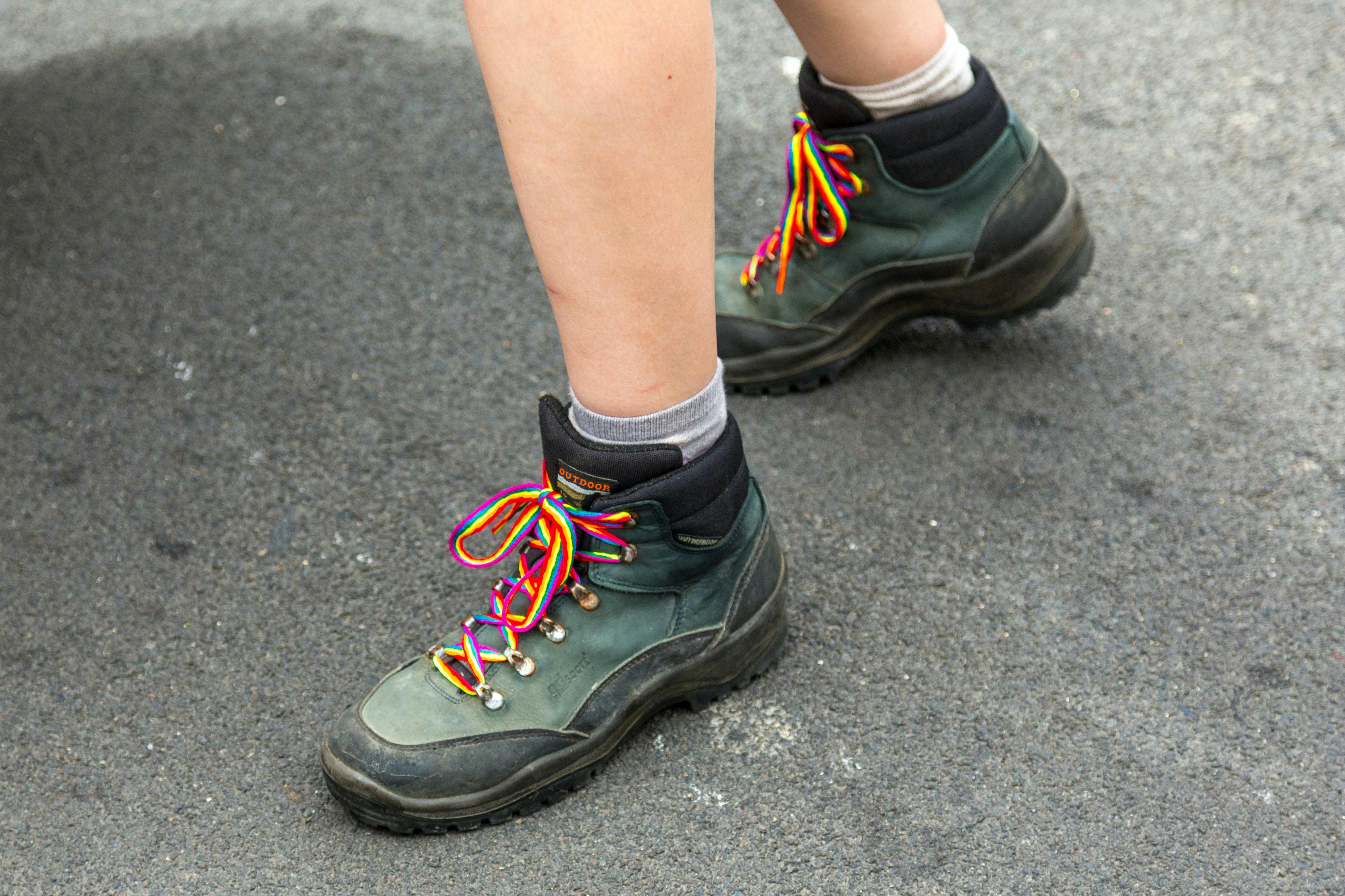 Barefoot Inclined: Get those kids running! (Part 2): Kid's Injinji Toe Socks  Review