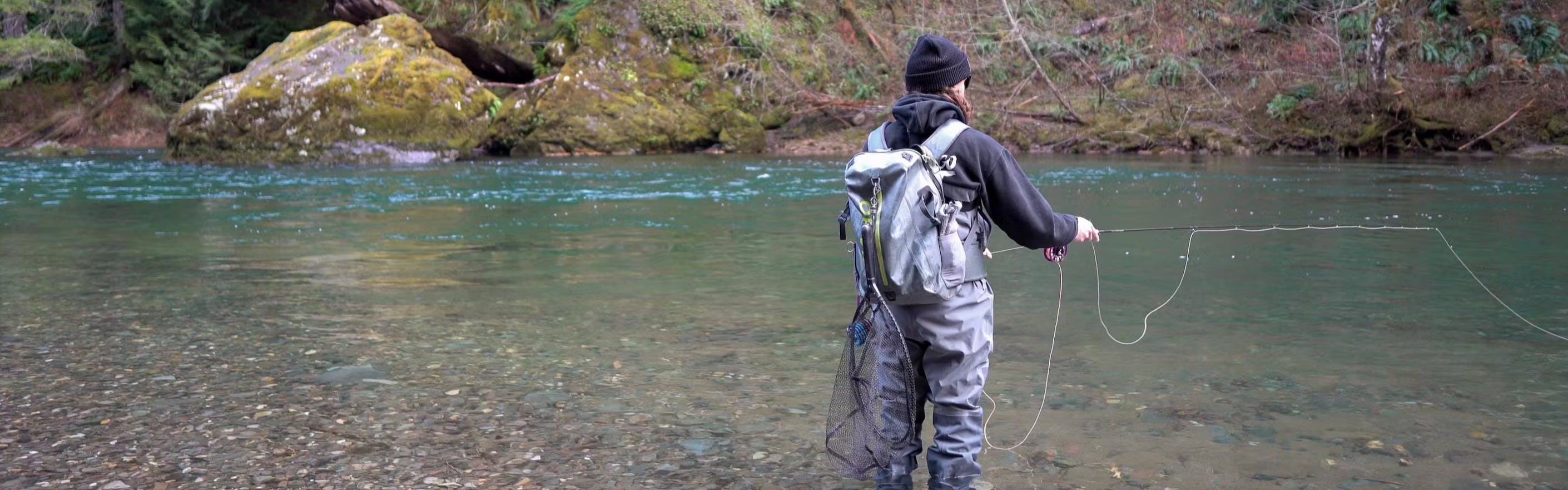 How Should Fishing Waders Fit?