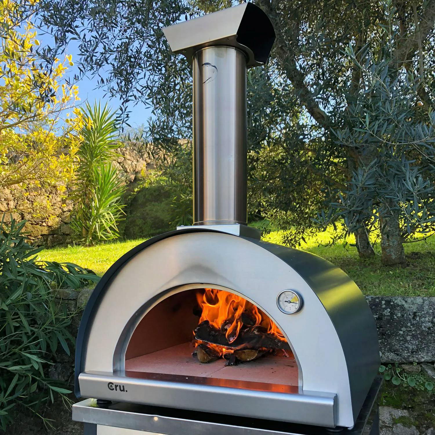 Cru Ovens Champion Outdoor Wood-Fired Pizza Oven