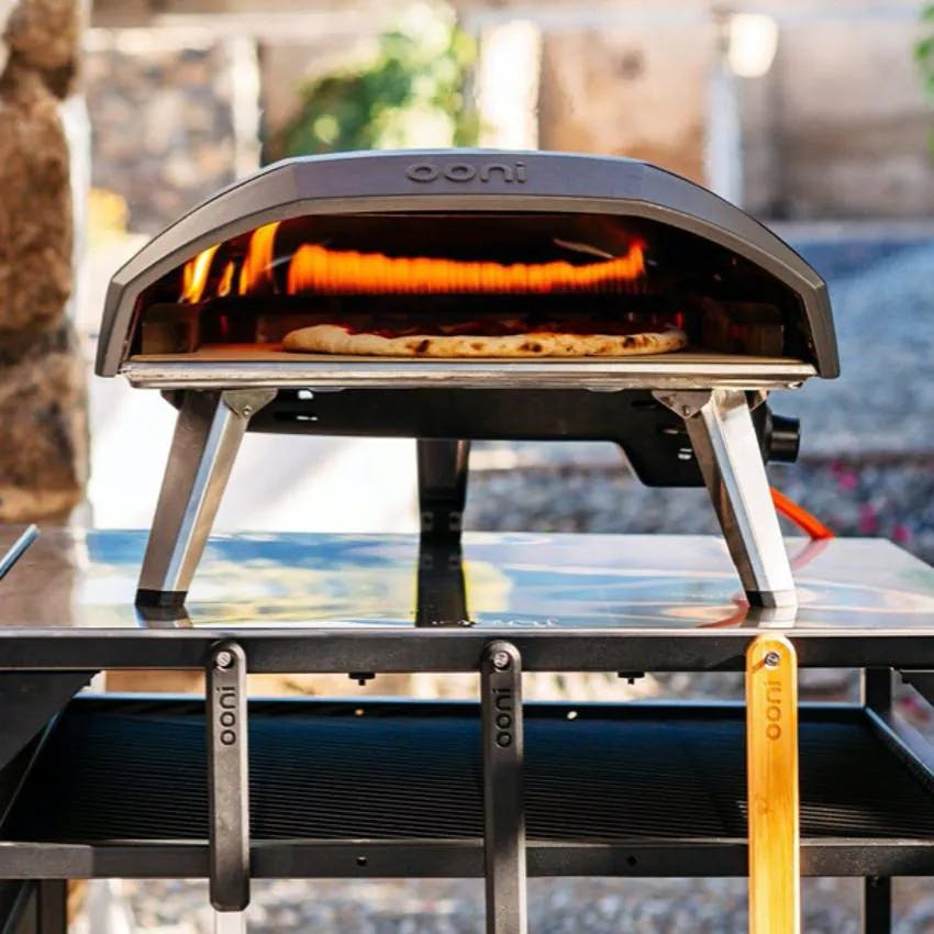 Ooni Koda Gas Powered Portable Outdoor Pizza Oven