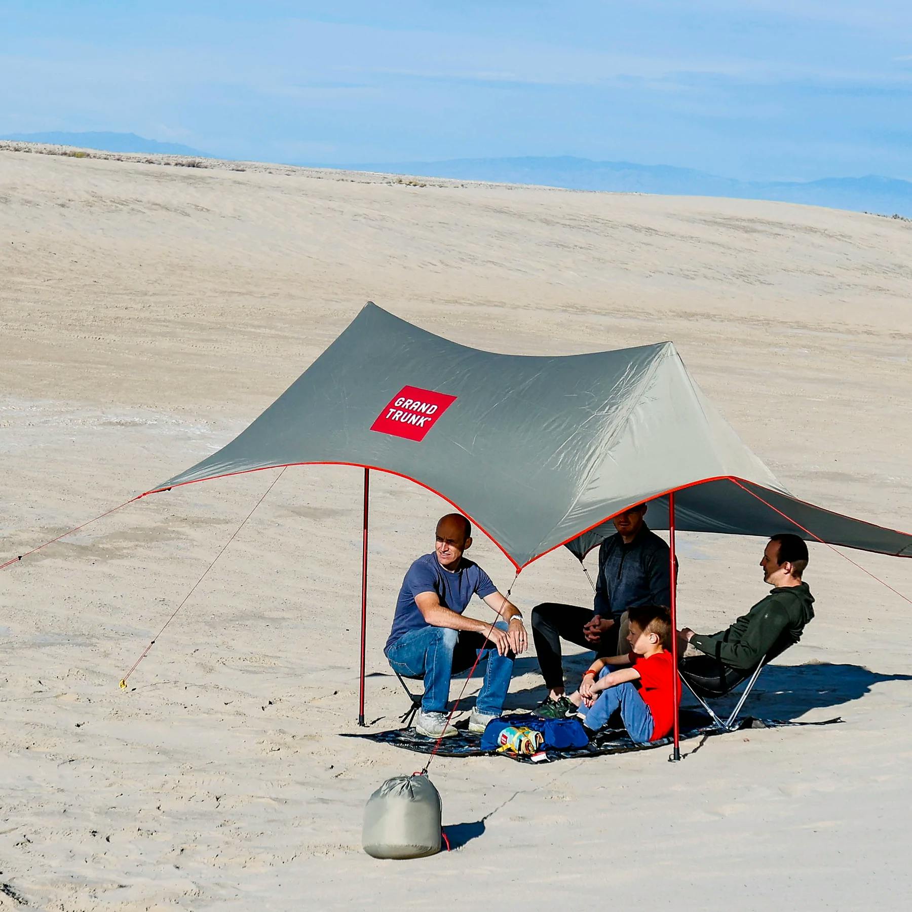 Grand Trunk Shadecaster 4 Person Sunshade · Storm