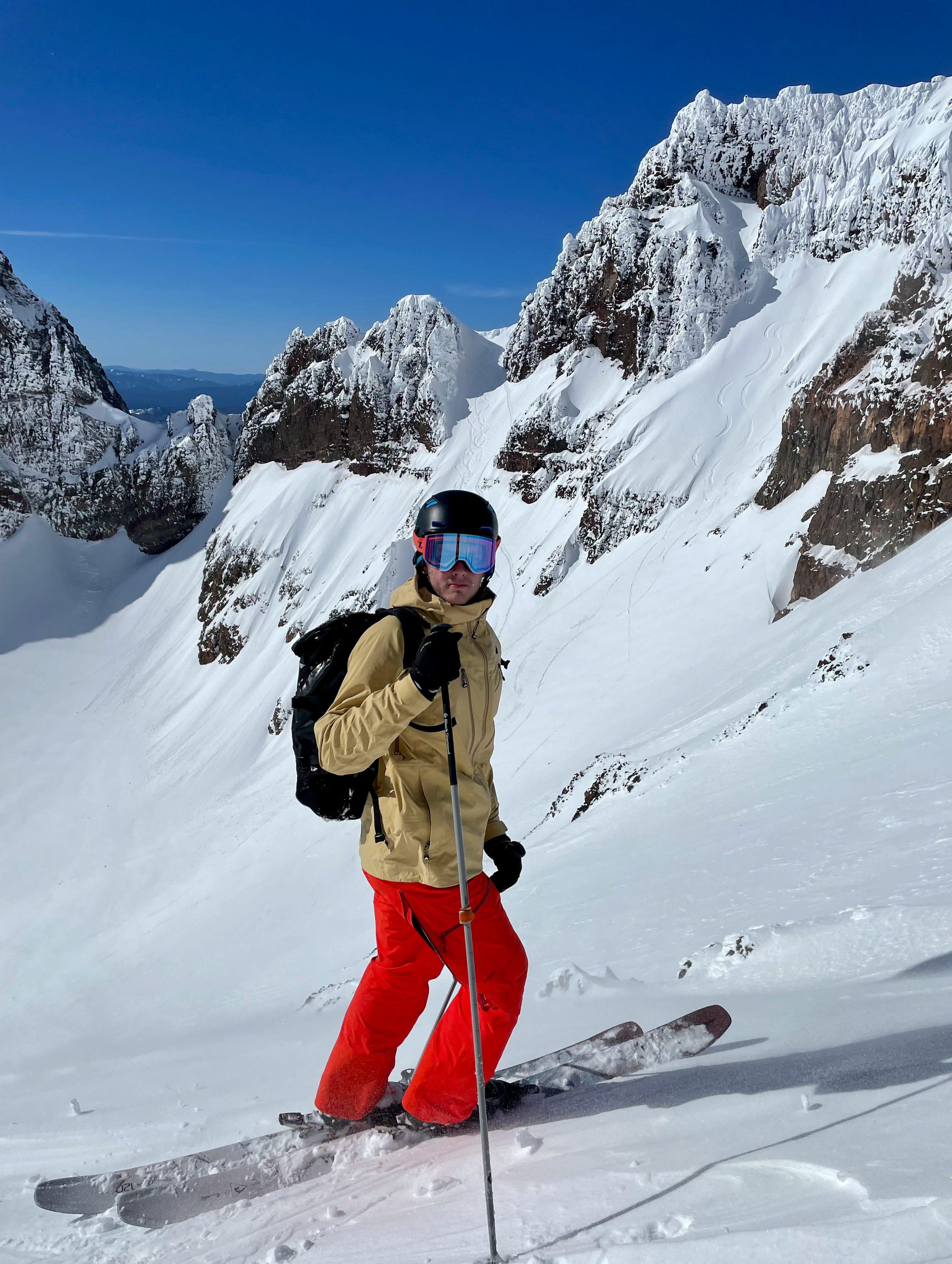 Ski Expert Elias Lawson