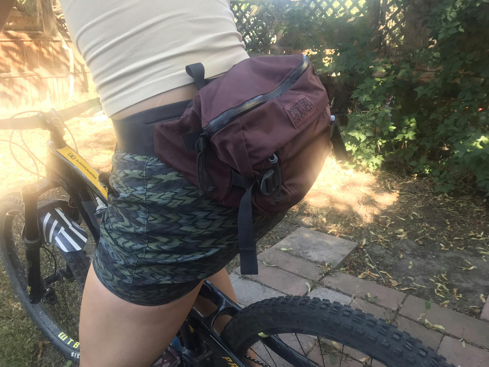 Expert Review: Mystery Ranch Hip Monkey Backpack | Curated.com