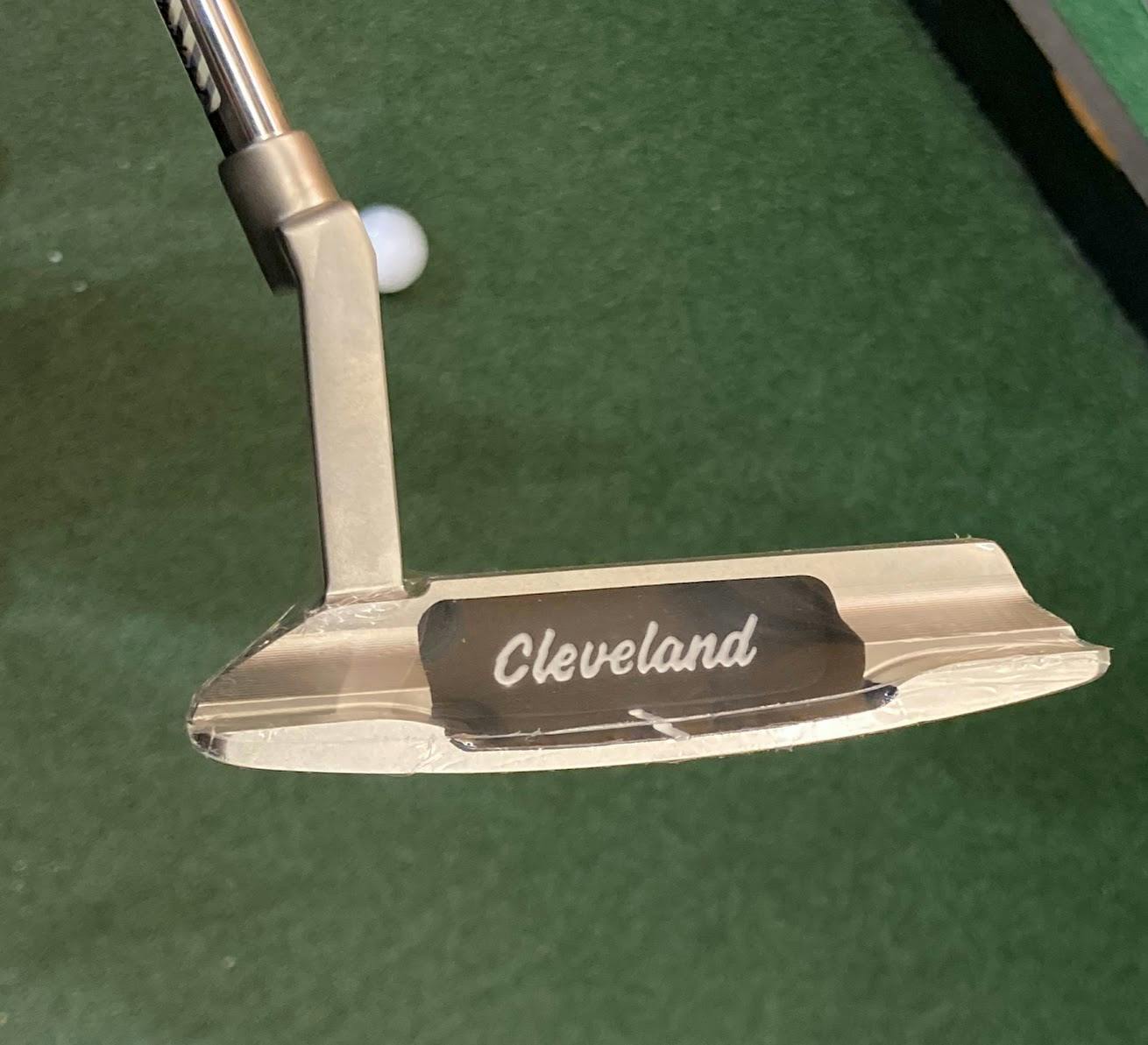 Expert Review: Cleveland HB Soft Milled #8 Plumber's Neck Putter