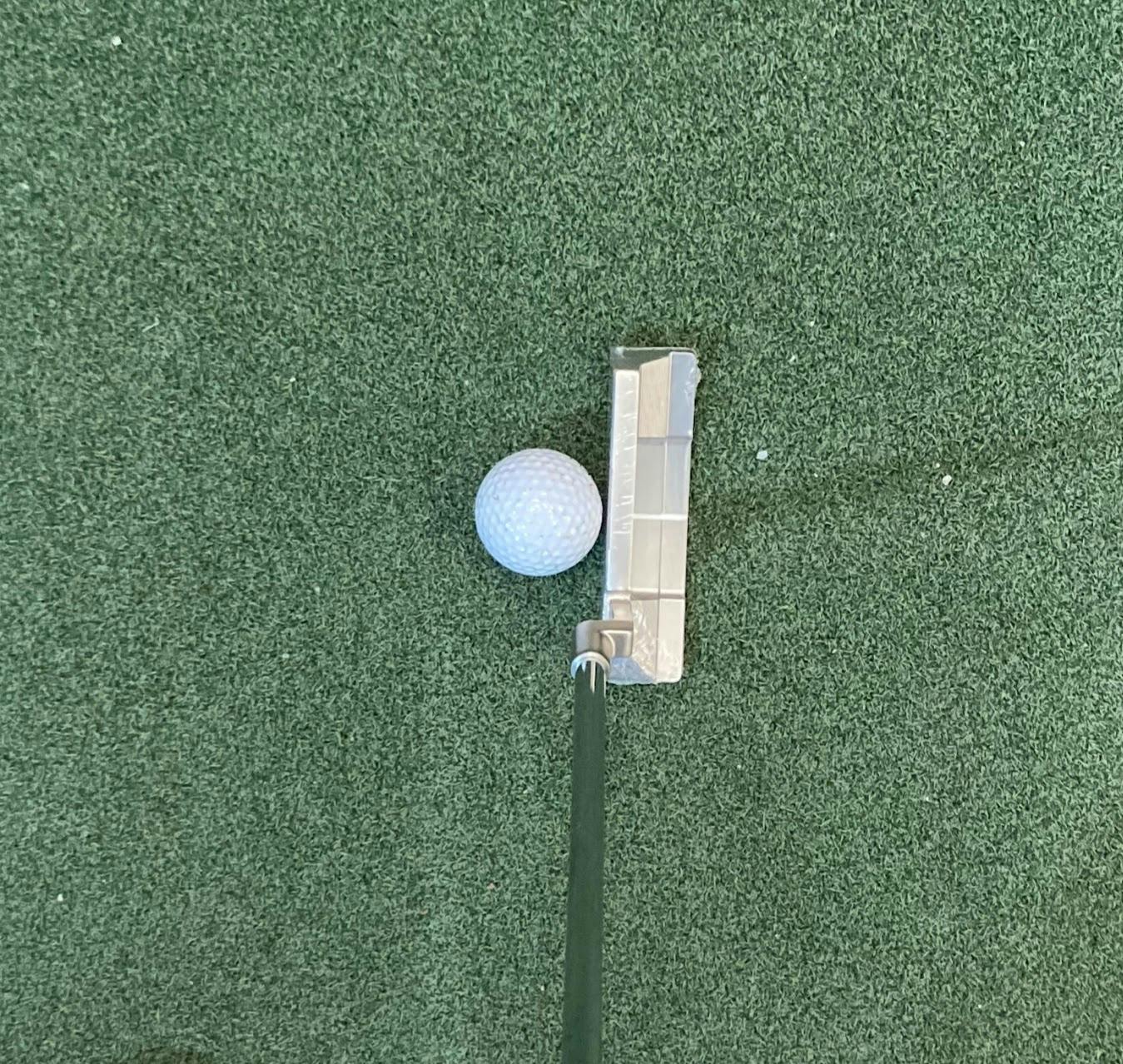 In Shape Golf Game + 1 Putter