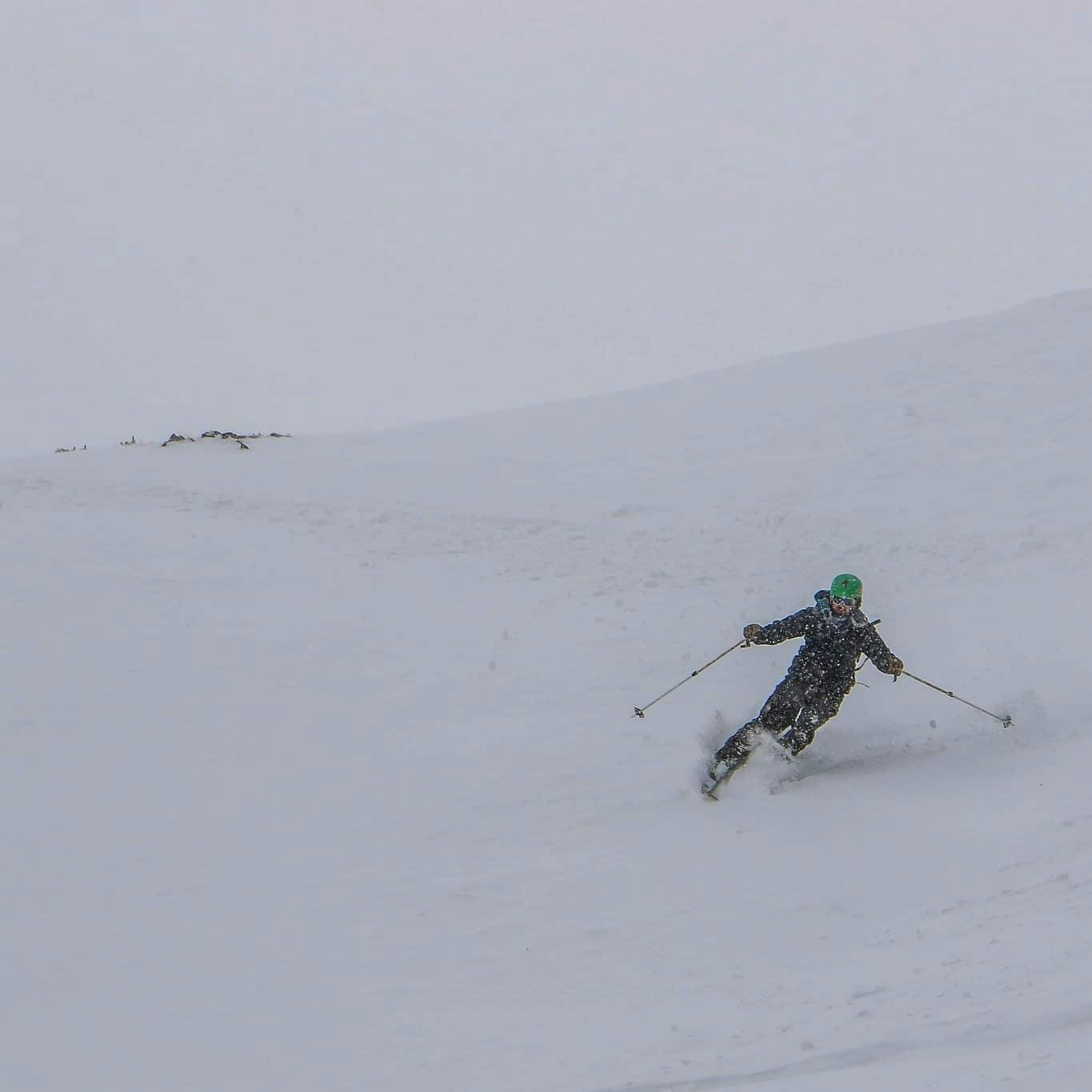 A skier on the Salomon MTN explore skis.
