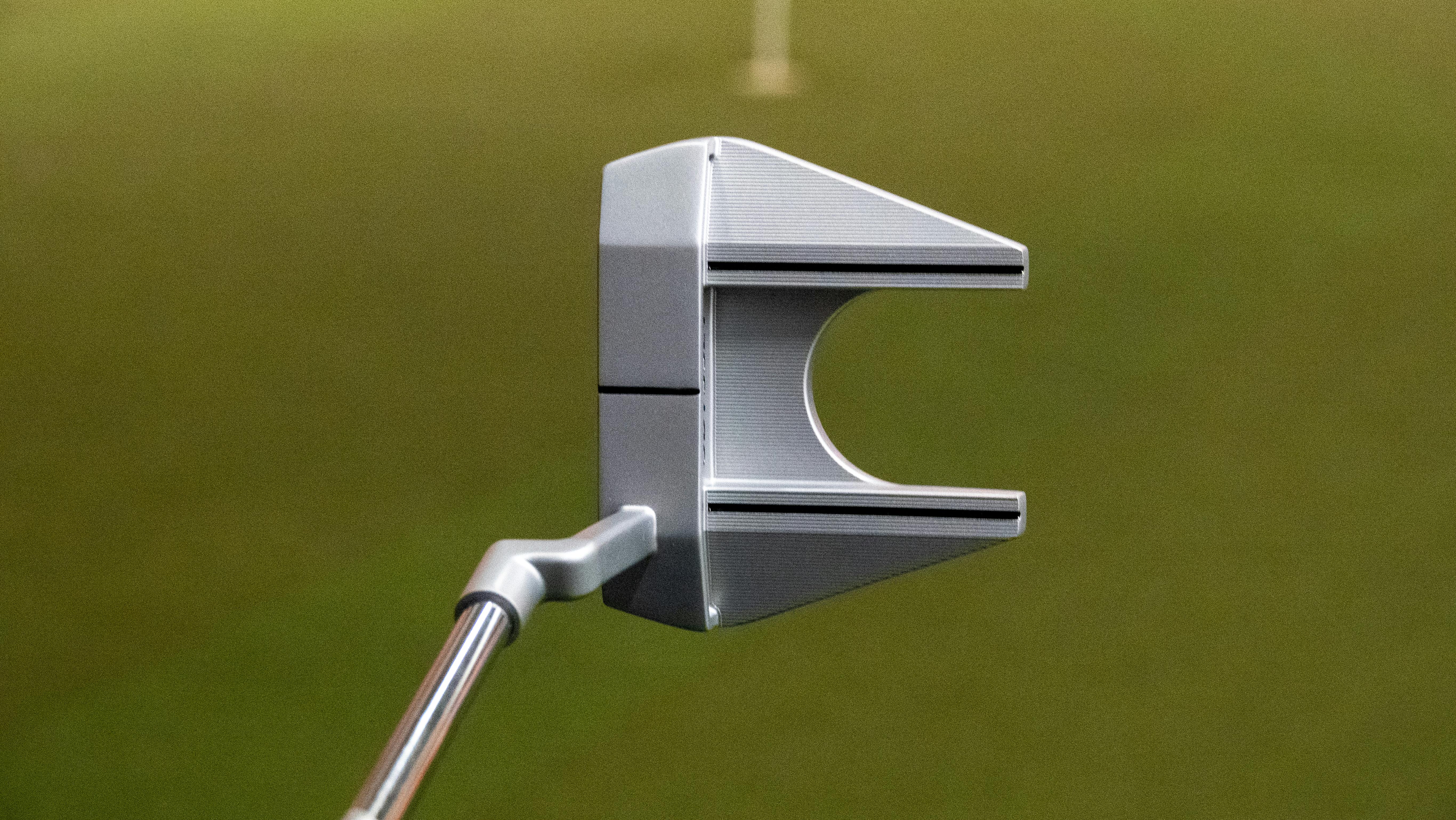 Expert Review: Odyssey White Hot OG #7 CH Putter | Curated.com