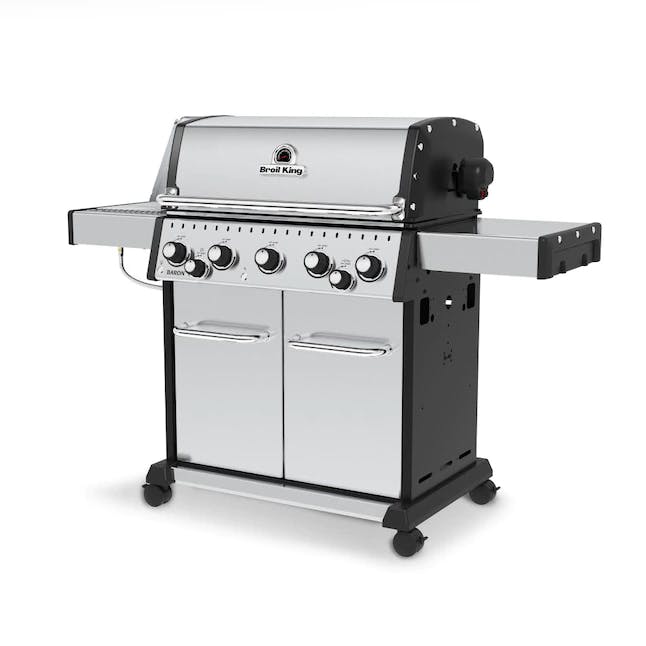 Broil King Baron S 590 Pro IR Gas Grill · Natural