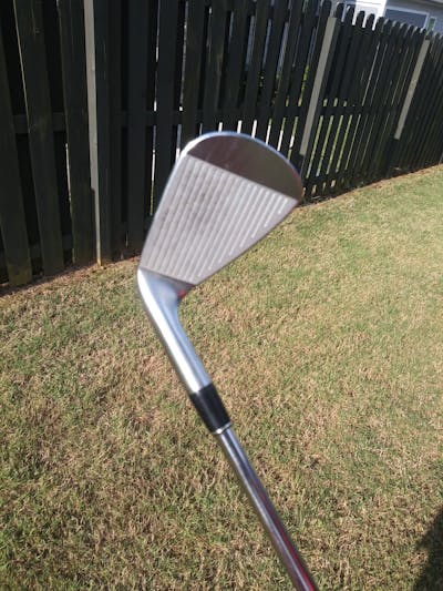 Close up of the golf club.