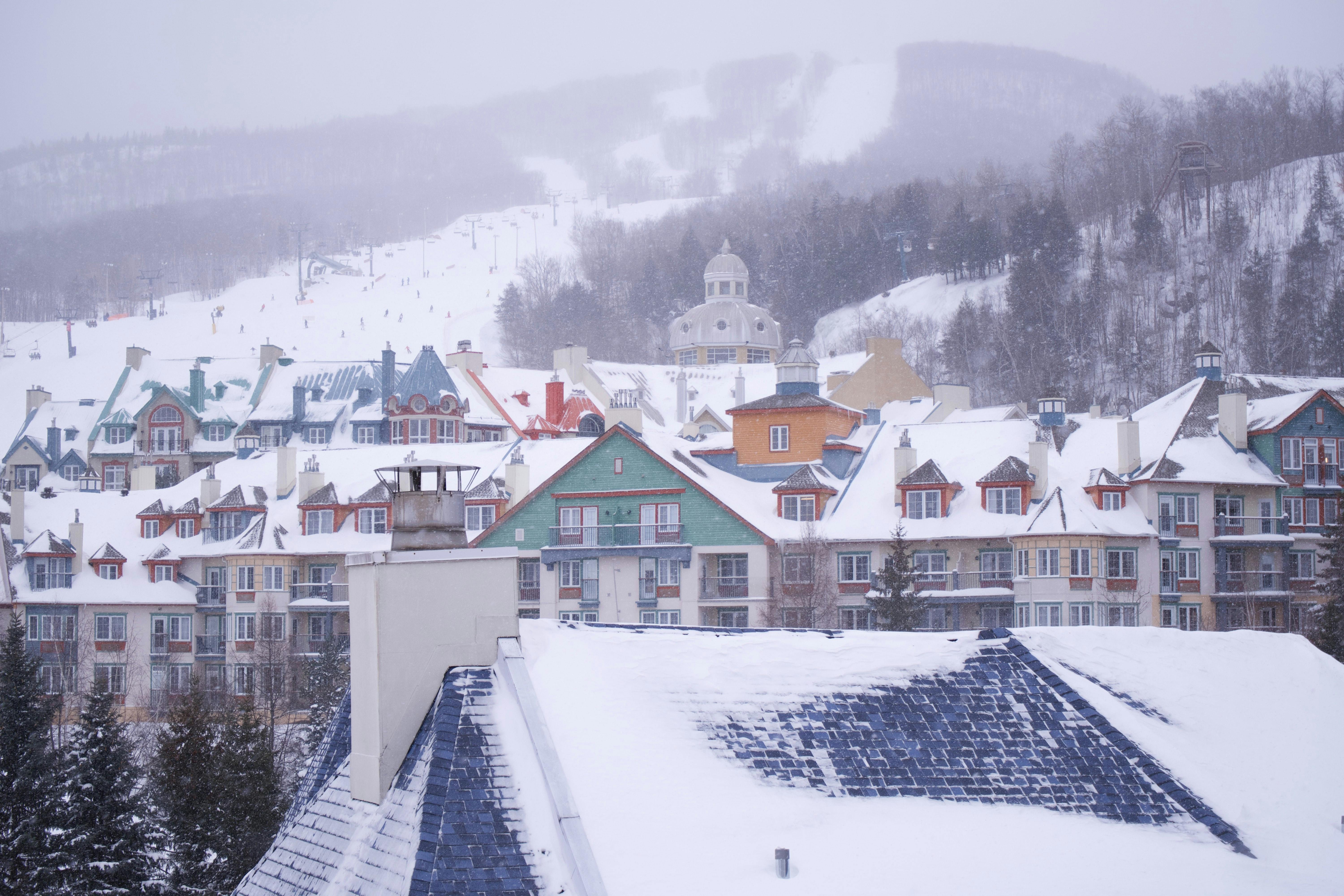 Enjoy Quebec’s culture and nightlife aprés-ski in Tremblant’s idyllic village. 