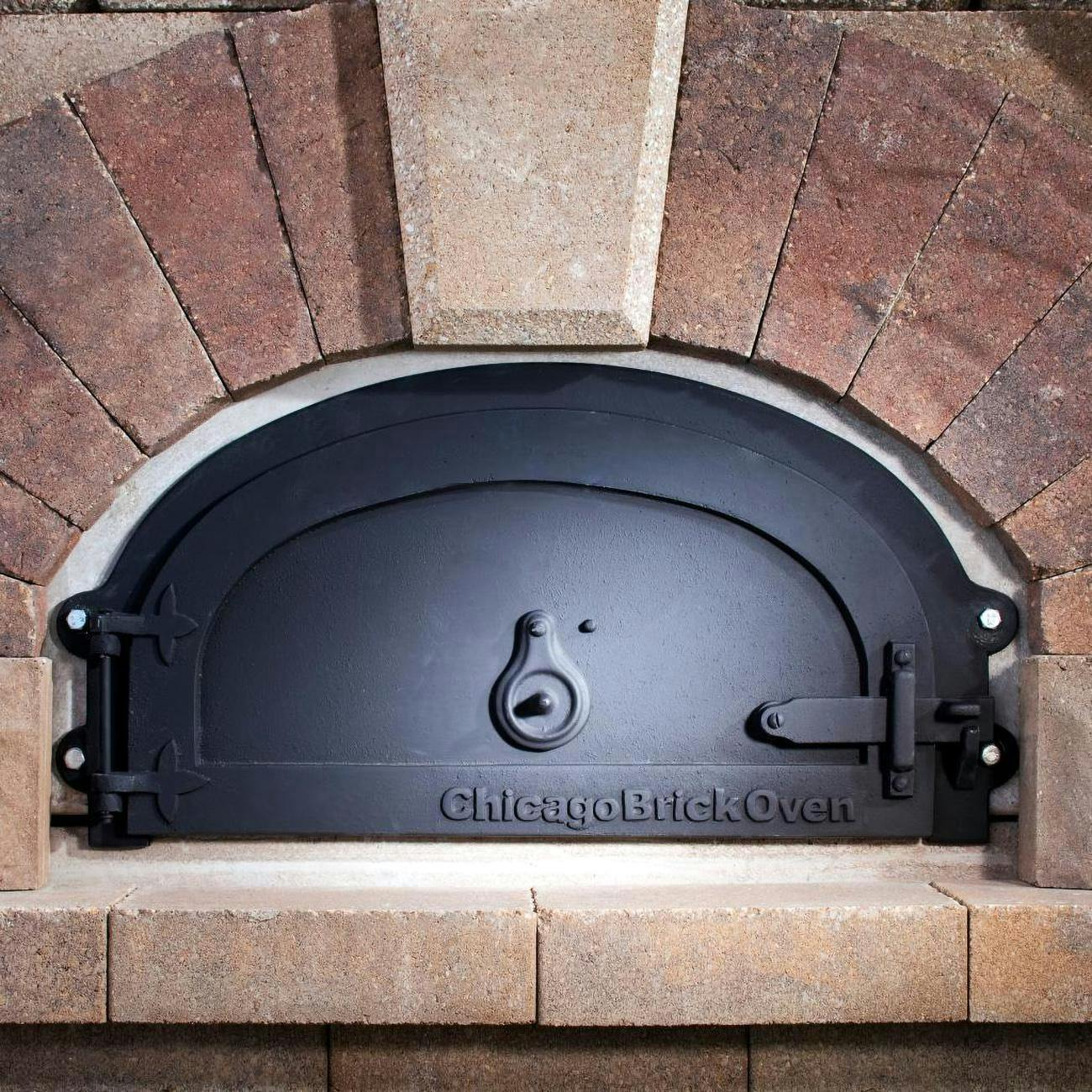 Chicago Brick Oven Built-In Wood Fired Residential Outdoor Pizza Oven