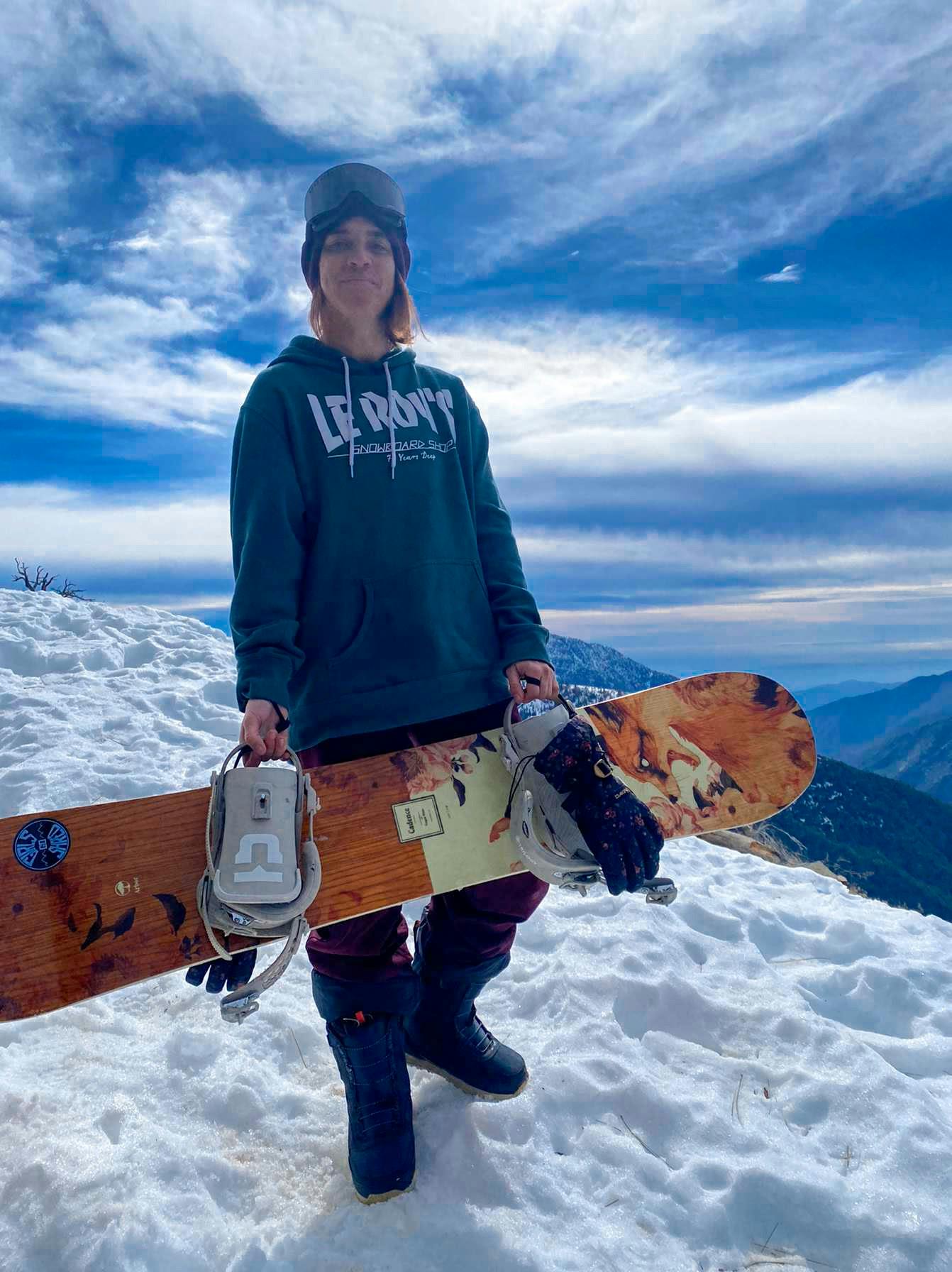 Expert Review: Arbor Cadence Rocker Snowboard · Women's · 2022